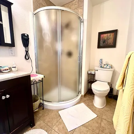 Downtown Historic East-side Coyote House 2b 2ba Holiday home Santa Fe