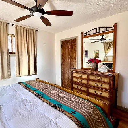 Holiday home Downtown Historic East-side Coyote House 2b 2ba Santa Fe